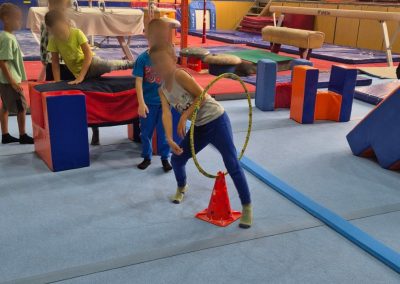 Point Blur Nov052025 172135