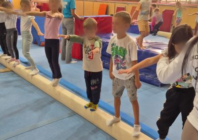 Point Blur Nov052025 172403